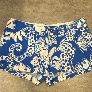 Lilly Pulitzer Blue Floral Women's Walsh Shorts Size 2